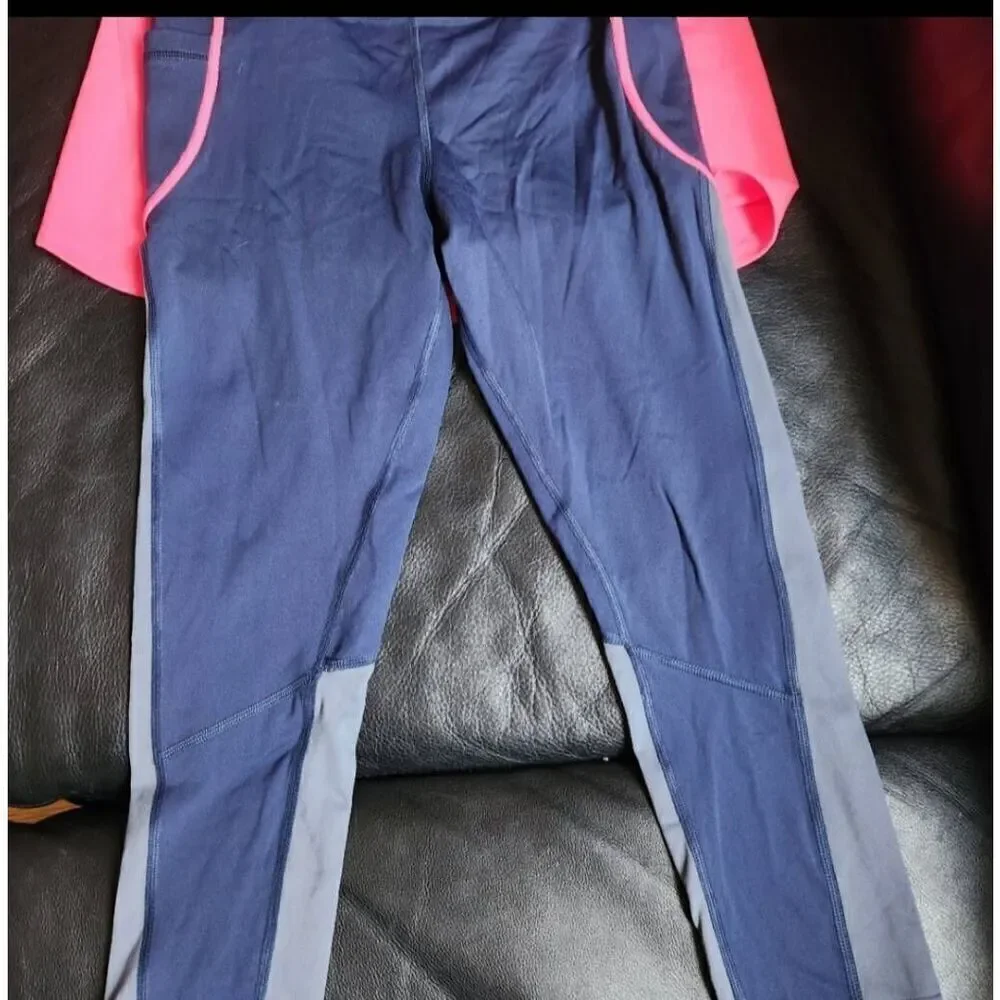 Avia/Athletic SET OF 3 S (4-6) Legging. Avia is a matching set of raserback tank